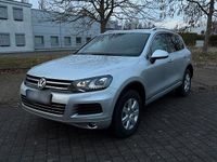 Gebraucht VW Touareg 204 PS (150 kW) 2012 Silber SUV