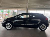 Gebraucht Kia Rio 86 PS (63 kW) 2013 Schwarz Kleinwagen