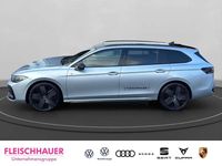 Gebraucht VW Passat R-line 150 PS (110 kW) 2024 Silber Kombi