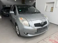 Gebraucht Toyota Yaris Team 69 PS (50 kW) 2008 Silber Kleinwagen