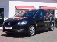 Gebraucht VW Sharan Highline 150 PS (110 kW) 2020 Deep black perleffekt Van / Kleinbus