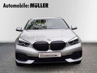 Gebraucht BMW 118 Advantage 150 PS (110 kW) 2021 Silber Kleinwagen