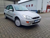 Gebraucht Ford Focus 101 PS (74 kW) 2001 Silber Limousine