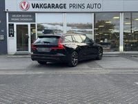 Gebraucht Volvo V60 Momentum 2020 Schwarz Kombi