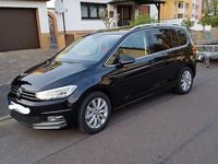 Gebraucht VW Touran Highline 150 PS (110 kW) 2017 Schwarz Van / Kleinbus