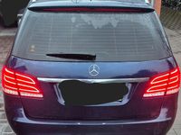 Gebraucht Mercedes E350 252 PS (185 kW) 2013 Blau Kombi