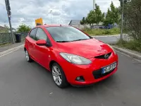 Gebraucht Mazda 2 68 PS (50 kW) 2009 Rot Kleinwagen