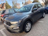 Gebraucht VW T-Roc Basis 116 PS (85 kW) 2022 Grau SUV