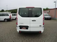 Gebraucht Ford Tourneo 131 PS (96 kW) 2019 Frostweiß Kombi
