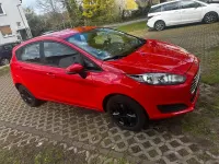 Gebraucht Ford Fiesta 95 PS (69 kW) 2011 Rot Kleinwagen