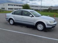 Gebraucht VW Passat 100 PS (73 kW) 1998 Silber Limousine