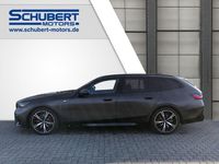 Gebraucht BMW 530e M Sport 299 PS (219 kW) 2024 Grau Kombi