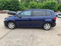Gebraucht VW Touran Comfortline 122 PS (89 kW) 2023 Atlantik blue metallic Van / Kleinbus