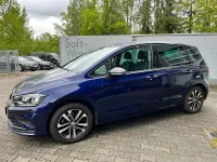 Gebraucht VW Golf IQ Drive 131 PS (96 kW) 2020 Blau Van / Kleinbus
