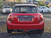Gebraucht Mini Cooper 136 PS (100 kW) 2021 Chili red Kleinwagen