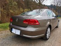 Gebraucht VW Passat Highline 140 PS (102 kW) 2011 Braun Limousine