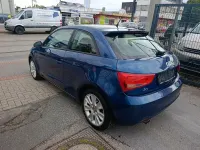 Gebraucht Audi A1 Ambition 86 PS (63 kW) 2011 Blau Kleinwagen