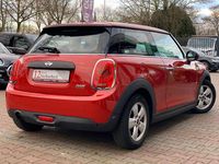 Gebraucht Mini ONE 102 PS (75 kW) 2016 Blazing red ii metallic Kleinwagen