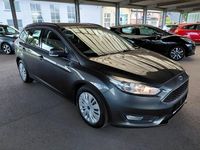 Gebraucht Ford Focus Business Edition 125 PS (91 kW) 2018 Grau Kombi