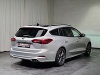 Gebraucht Ford Focus ST-Line X 155 PS (114 kW) 2025 Silber, moondust silver metallic Kombi