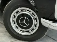 Gebraucht Mercedes 230 150 PS (110 kW) 1966 Schwarz Cabrio