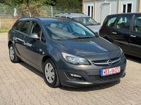 Gebraucht Opel Astra 116 PS (85 kW) 2016 Grau Kombi