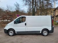 Gebraucht Renault Trafic 90 PS (66 kW) 2010 Weiß Van / Kleinbus