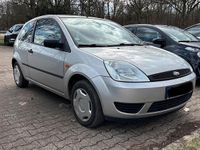 Gebraucht Ford Fiesta 68 PS (50 kW) 2004 Silber Kleinwagen