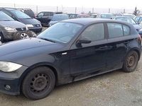 Gebraucht BMW 118 122 PS (89 kW) 2006 Schwarz Kleinwagen