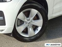 Gebraucht Volvo XC60 Core 197 PS (144 kW) 2023 Weiß SUV