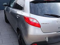 Gebraucht Mazda 2 84 PS (61 kW) 2013 Silber Kleinwagen