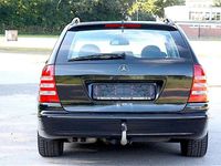 Gebraucht Mercedes C320 Avantgarde 218 PS (160 kW) 2004 Schwarz Kombi