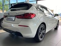 Gebraucht BMW 118 Sport Line 136 PS (100 kW) 2021 Weiss Kleinwagen