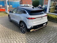 Gebraucht Renault Megane E-Tech Iconic 160 kW (218 PS) 2023 Grau grau kqj + schwarz gne Limousine