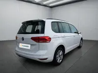 Gebraucht VW Touran 116 PS (85 kW) 2020 Weiß Van / Kleinbus