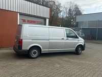 Gebraucht VW T6 84 PS (61 kW) 2017 Silber Van