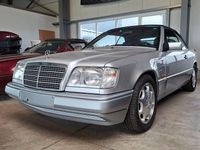 Gebraucht Mercedes E220 Sportline 150 PS (110 kW) 1995 Grau Cabrio