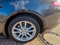 Second-hand Porsche Panamera 330 CP (242 kW) 2017 Negru Berlinǎ