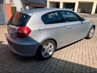 Gebraucht BMW 116 120 PS (88 kW) 2009 Silber Kleinwagen