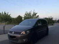 Gebraucht VW Touran 170 PS (125 kW) 2010 Braun Van / Kleinbus