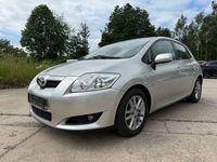 Gebraucht Toyota Auris Life 132 PS (97 kW) 2010 Silber Limousine