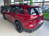 Gebraucht Mercedes GLB200 AMG line 150 PS (110 kW) 2020 Rot SUV