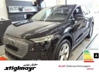 Gebraucht Audi e-tron 150 kW (204 PS) 2023 Mythosschwarz metallic (metallic) SUV