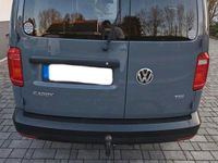 Gebraucht VW Caddy Maxi 102 PS (75 kW) 2017 Grau Van / Kleinbus
