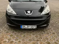 Gebraucht Peugeot 207 75 PS (55 kW) 2009 Schwarz Kleinwagen