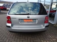 Gebraucht VW Passat 116 PS (85 kW) 2001 Silber Kombi