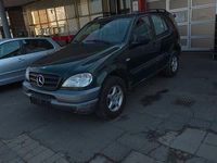 Gebraucht Mercedes ML320 218 PS (160 kW) 2001 Grün SUV