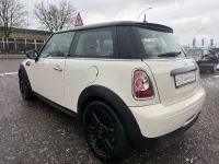 Gebraucht Mini ONE 98 PS (72 kW) 2013 Pepper white Kleinwagen
