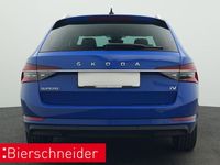 Gebraucht Skoda Superb 218 PS (160 kW) 2023 Blau Kombi