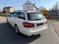 Gebraucht Mercedes E200 184 PS (135 kW) 2010 Weiß Kombi